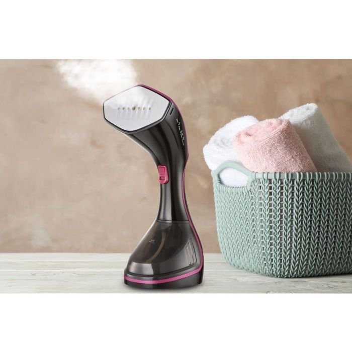 Black + Decker Portable Digital Handheld 1600W Garment Steamer - Image 4